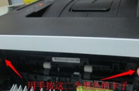 epson打印機卡紙撕爛了出不了怎么辦8